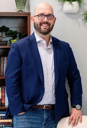 Andrew Garza