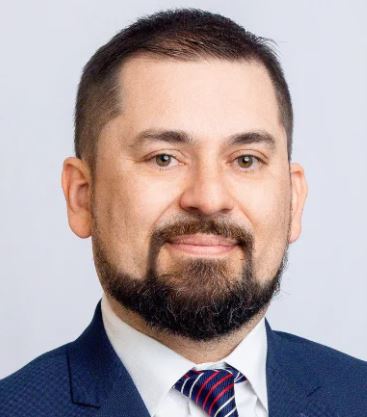 Roger Ermola, II