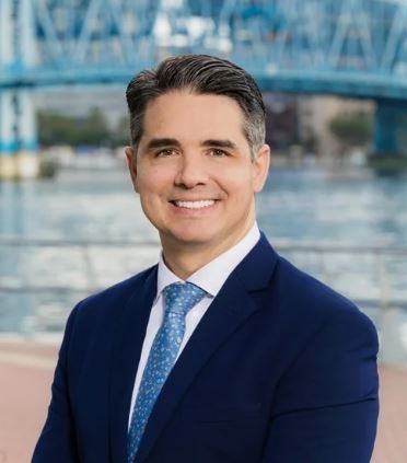Robert Travieso