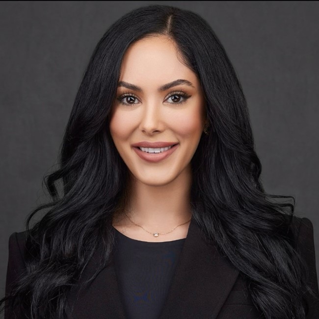 Roxy S. Shekarriz